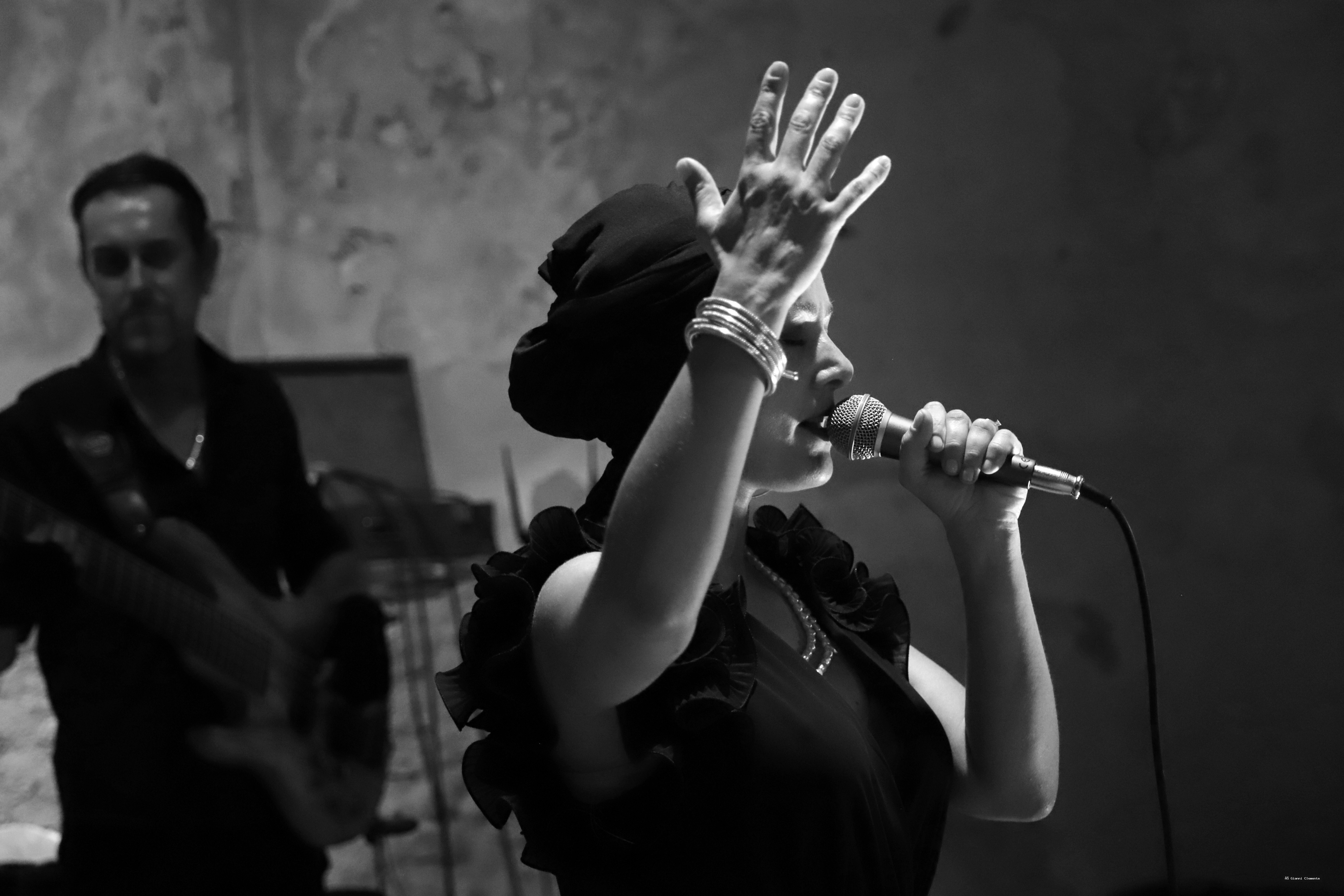 Cantante1 20260325 233234 1