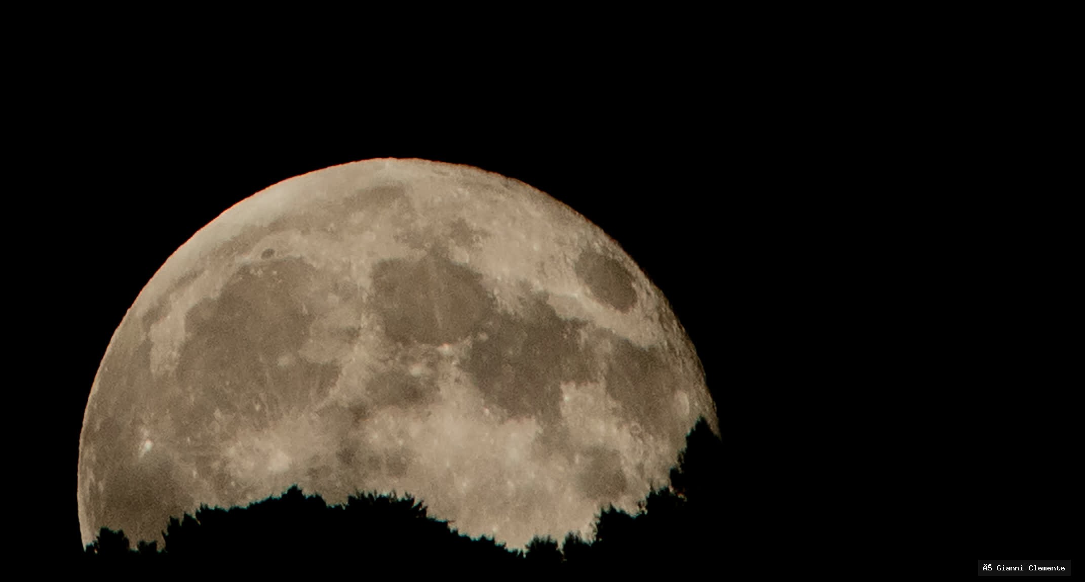 Lunagrande600